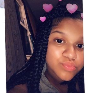 Meet your Posher, Mimi